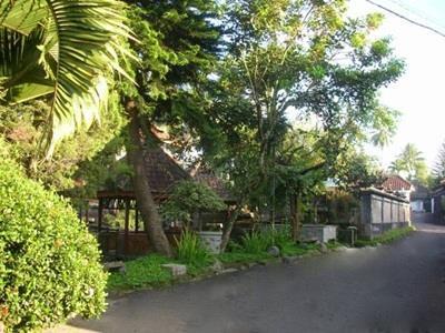 Hotel Minak Jinggo Banyuwangi  Buitenkant foto