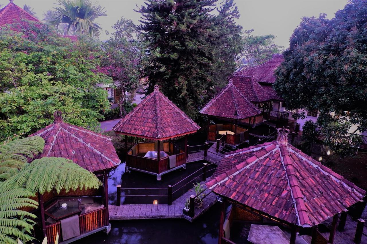 Hotel Minak Jinggo Banyuwangi  Buitenkant foto